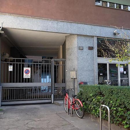 Guest Planet - Cozy Housing Porta Romana M3 Mailand Exterior foto