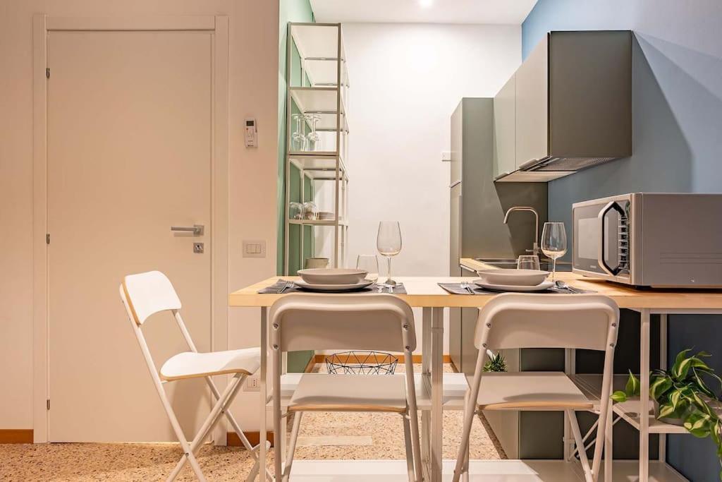 Guest Planet - Cozy Housing Porta Romana M3 Mailand Exterior foto